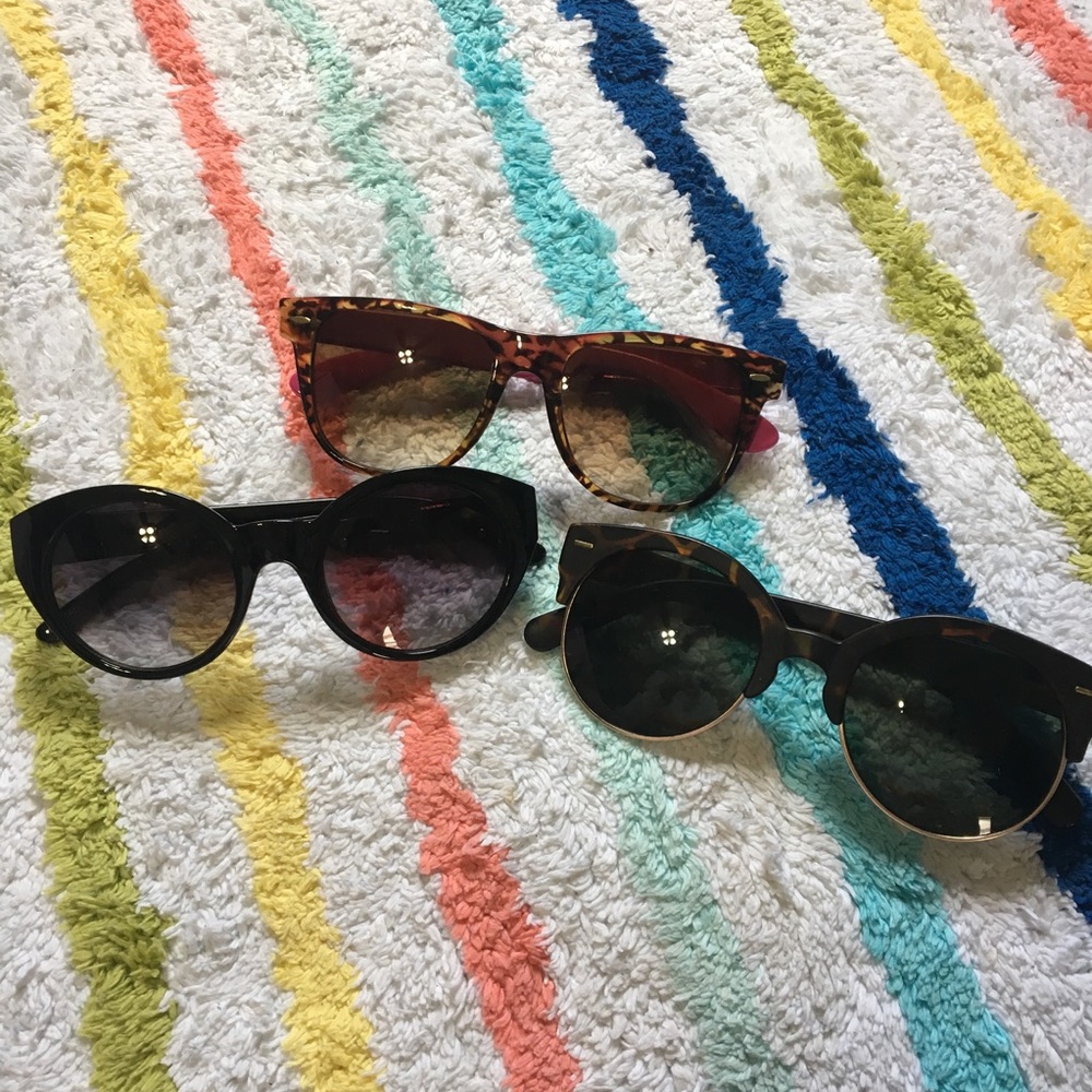 Set of 3 sunglasses from Urban